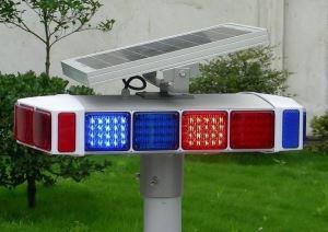 太陽能交通信號(hào)燈四面爆閃